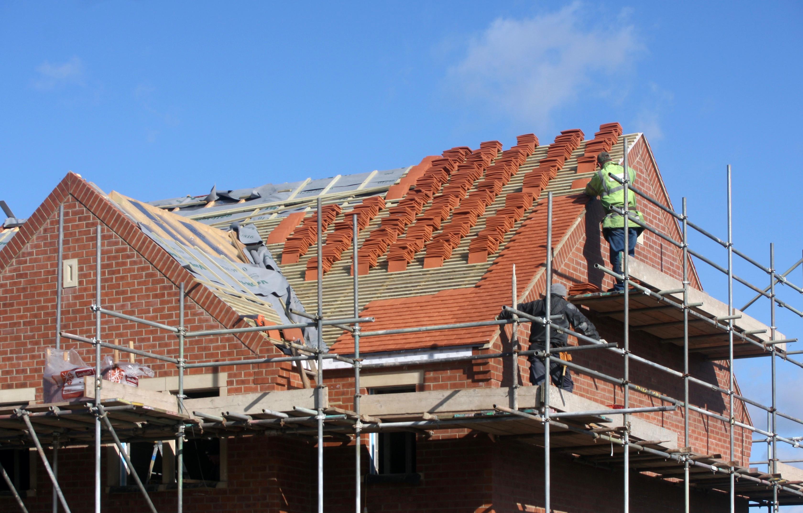 Construction,And,Roof,In,Progress,To,New,House,In,Uj