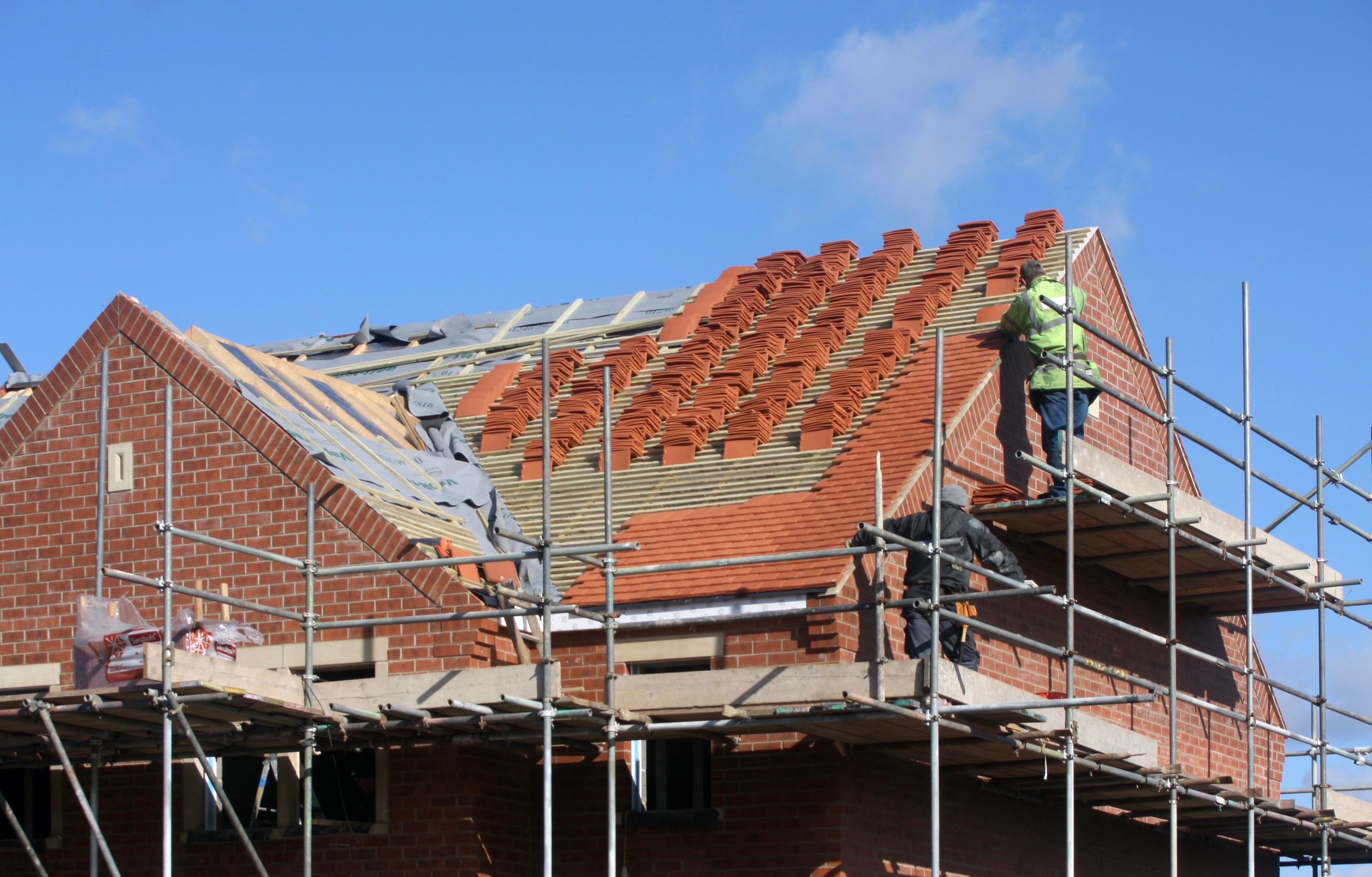 Construction,And,Roof,In,Progress,To,New,House,In,Uj